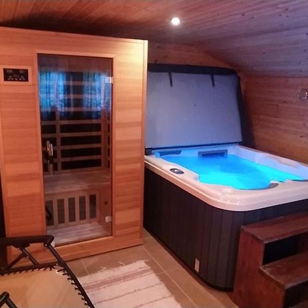 Moezsi Apartman Tolna 외부 사진