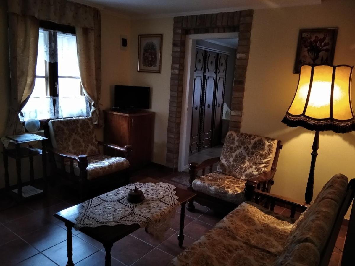 Moezsi Apartman Tolna 외부 사진