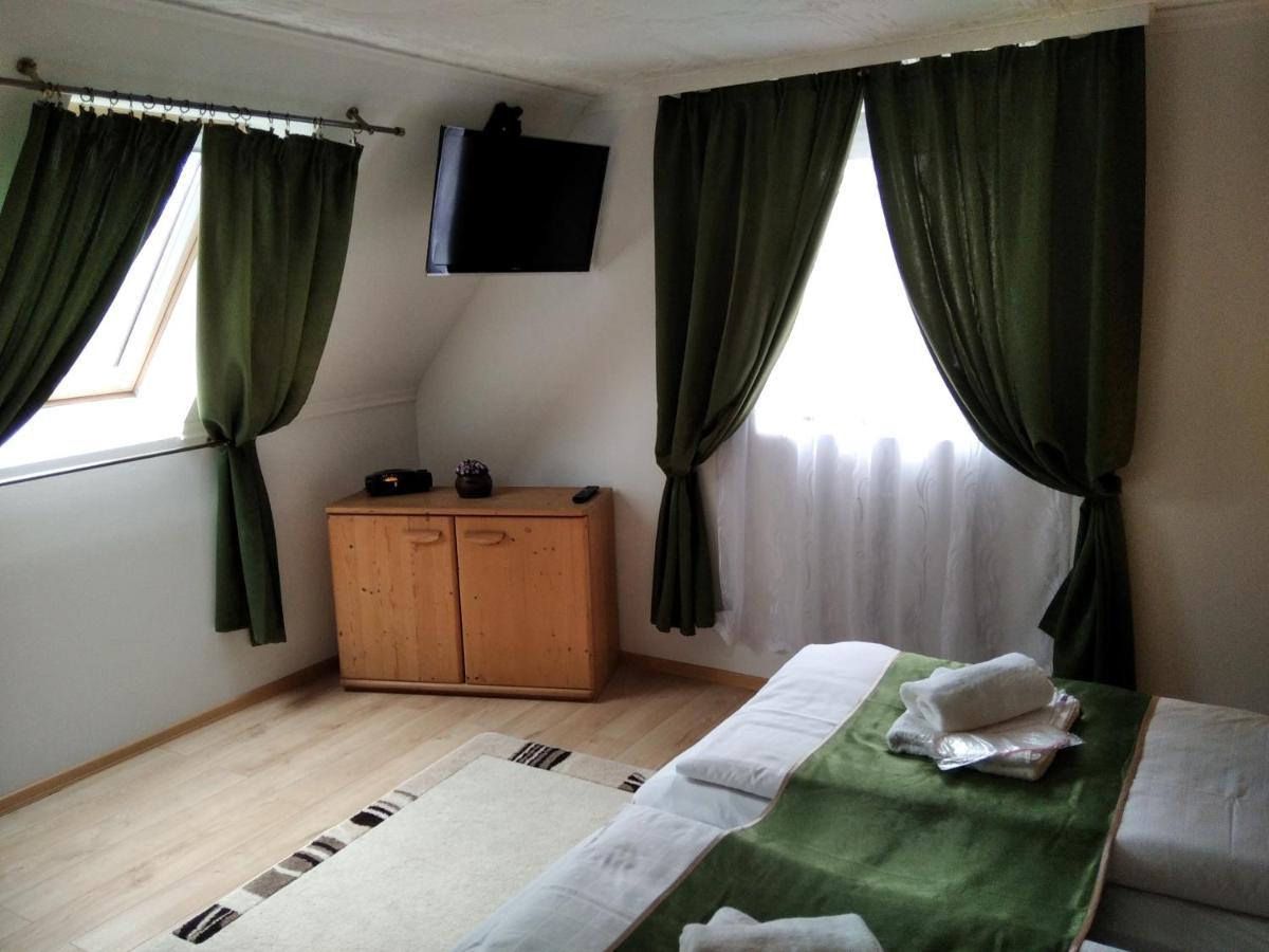 Moezsi Apartman Tolna 외부 사진