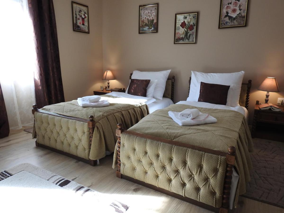 Moezsi Apartman Tolna 외부 사진